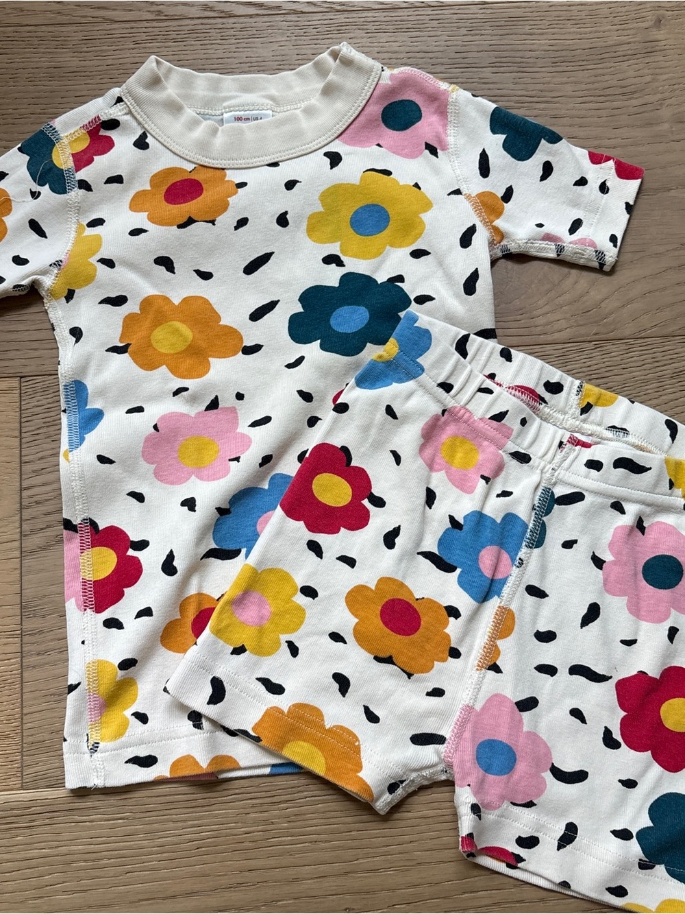 Hanna Andersson pajamas size 4